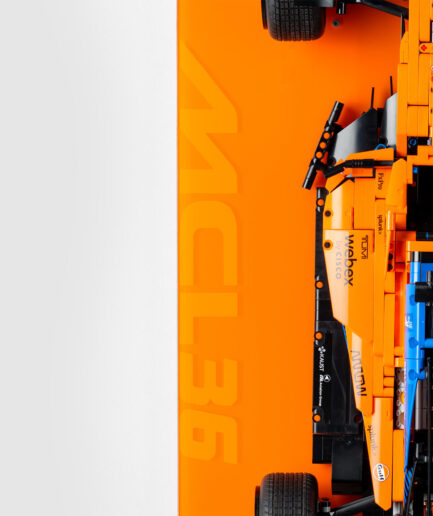 Expositor de pared para LEGO® Technic 42141 McLaren F1 "Tono sobre tono"