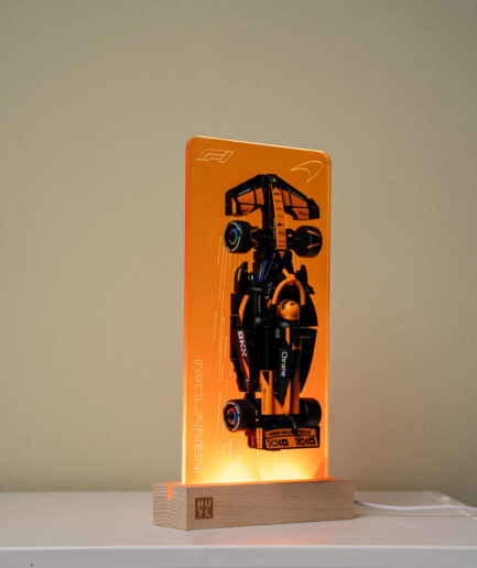 Schreibtischlampe & Display für LEGO® Speed Champions 77251 F1 McLaren MCL38