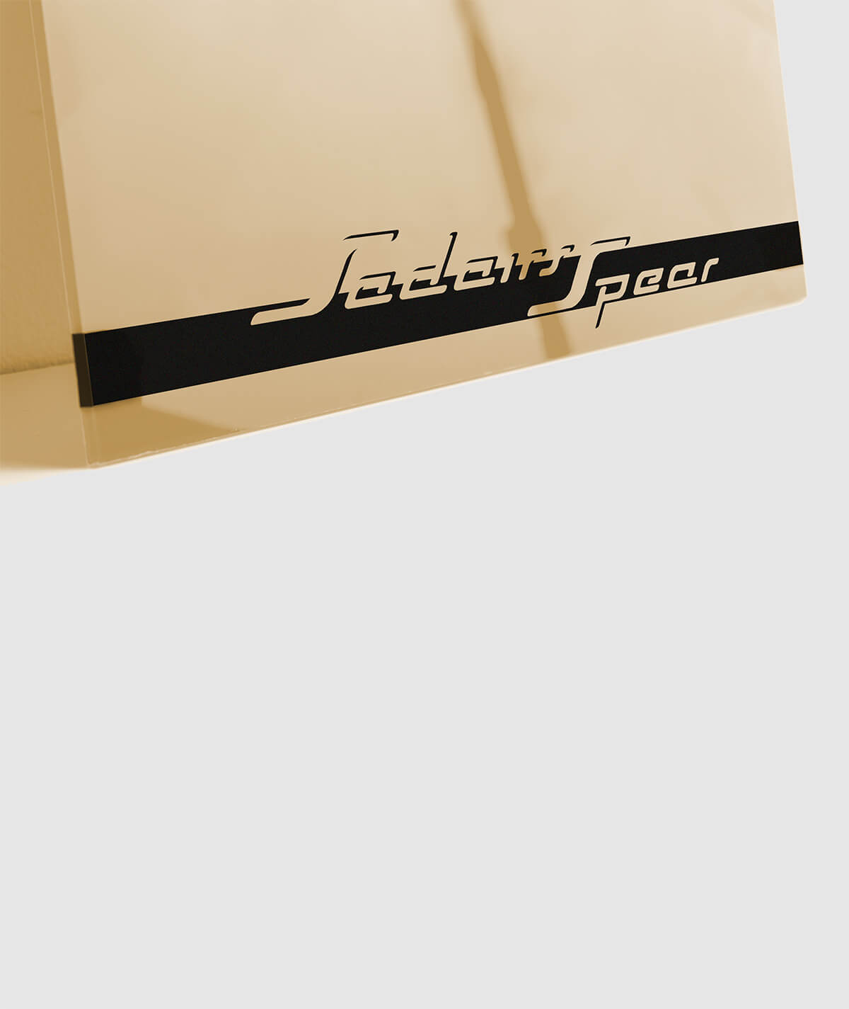 Koenigsegg_Sadair_Spears_beige_se_05