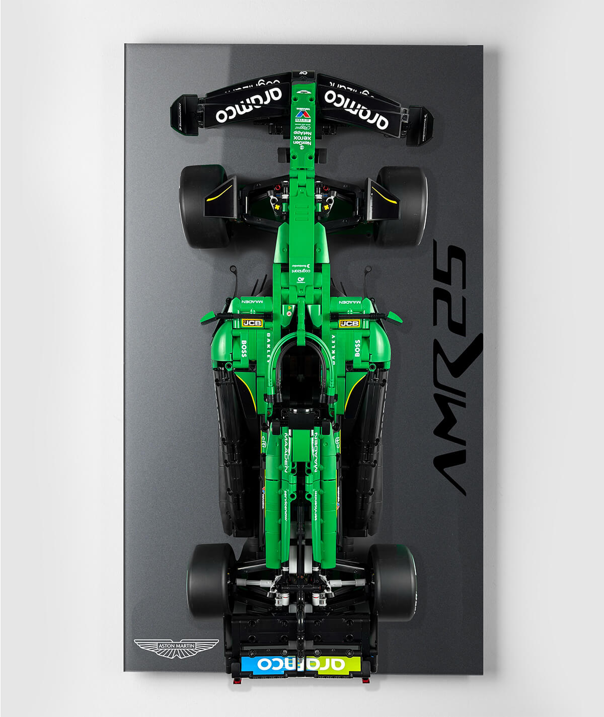 Aston_martin_f1_pg_1